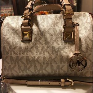 Michael Kors Grayson Med. chain